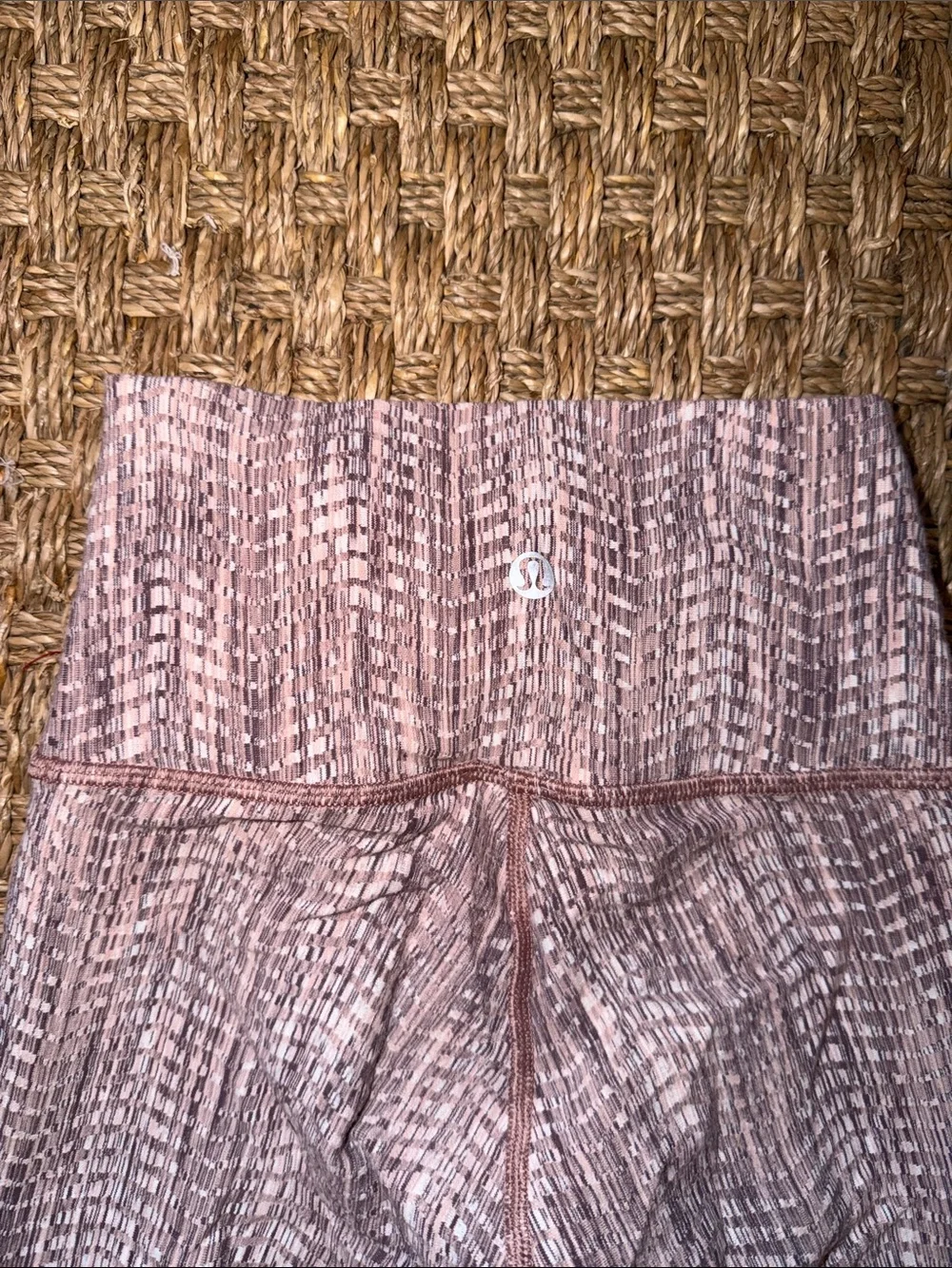 lululemon High-Waist Pink Printed Leggings Size 2